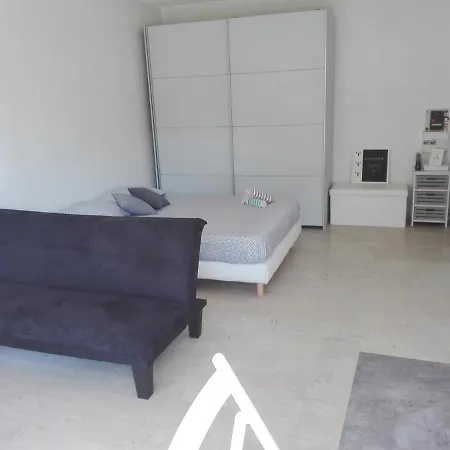 Charmant Studio A Cote De La Plage
