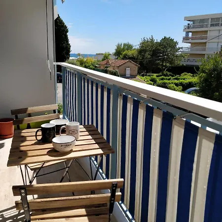 Apartment Charmant Studio A Cote De La Plage *